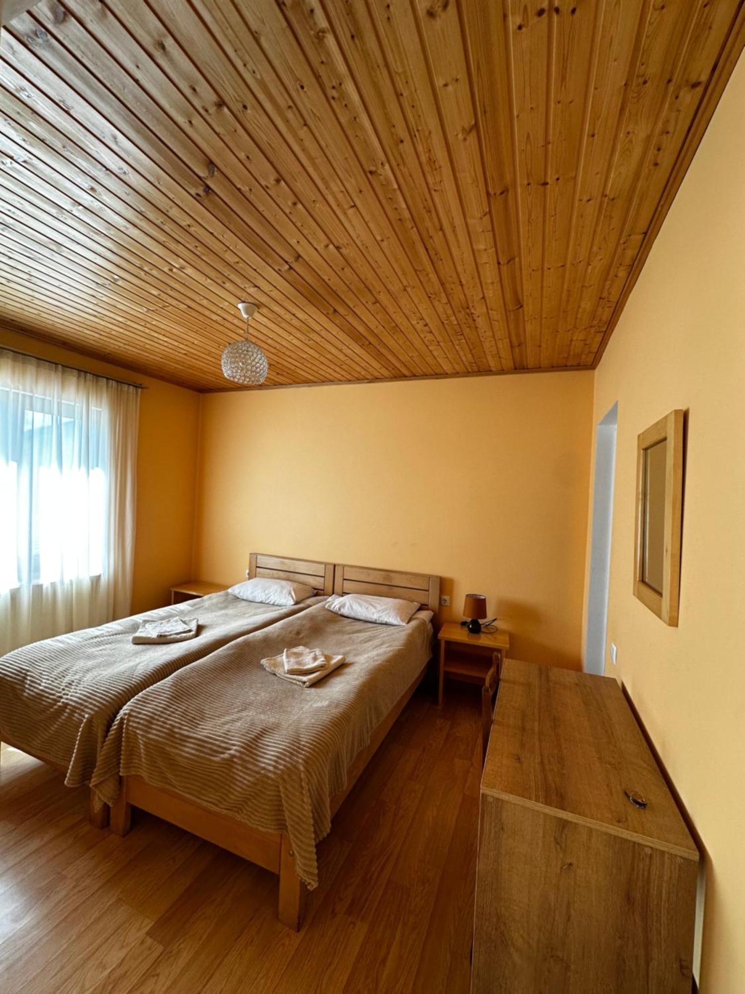 Guest House Victor Zhabeshi ภายนอก รูปภาพ