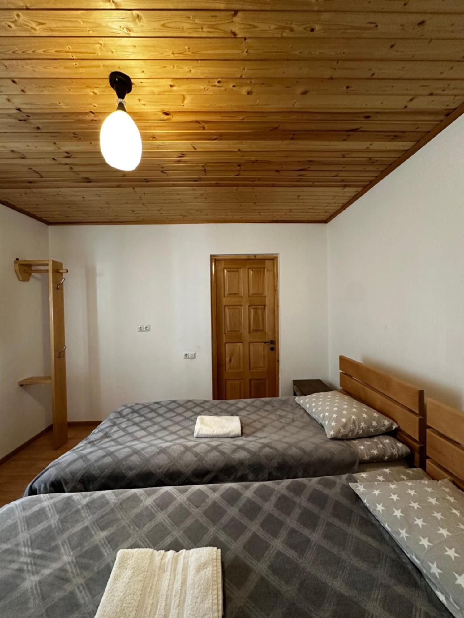 Guest House Victor Zhabeshi ภายนอก รูปภาพ