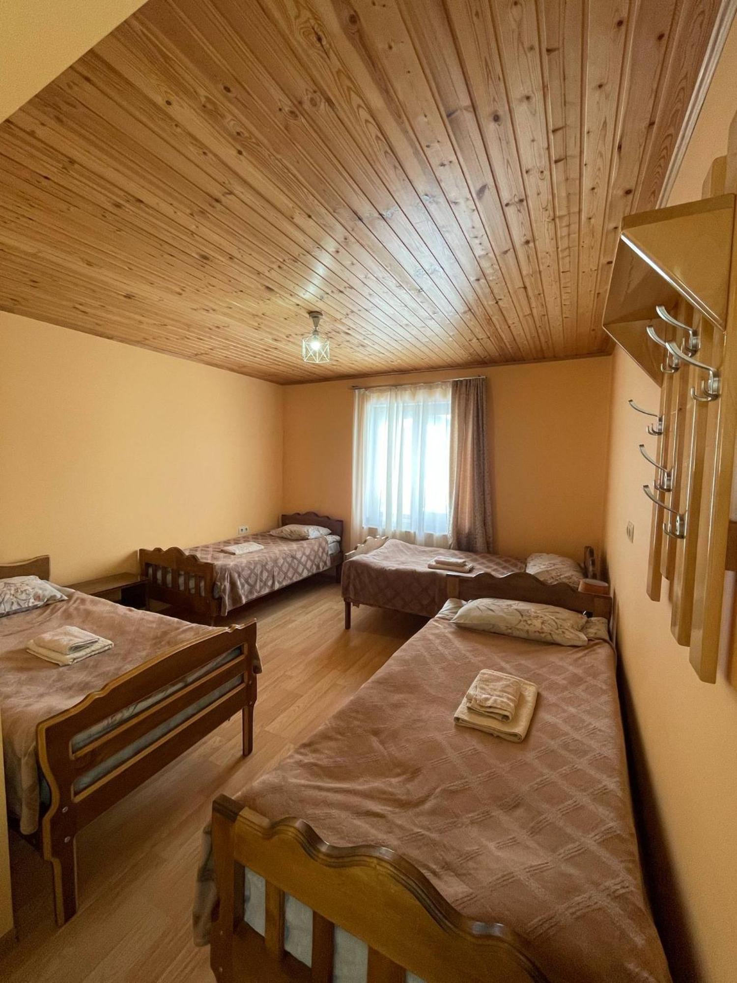 Guest House Victor Zhabeshi ภายนอก รูปภาพ